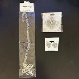 Silver Rhinestone Fleur Necklace, Brooch and Earrings Set